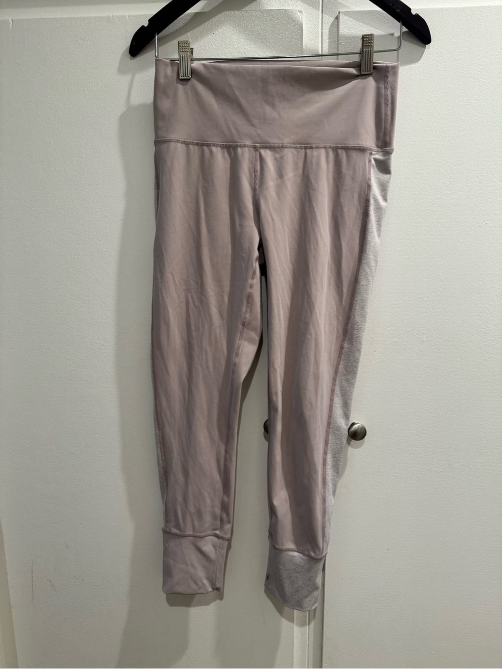 Vuori Leggings in Lilac